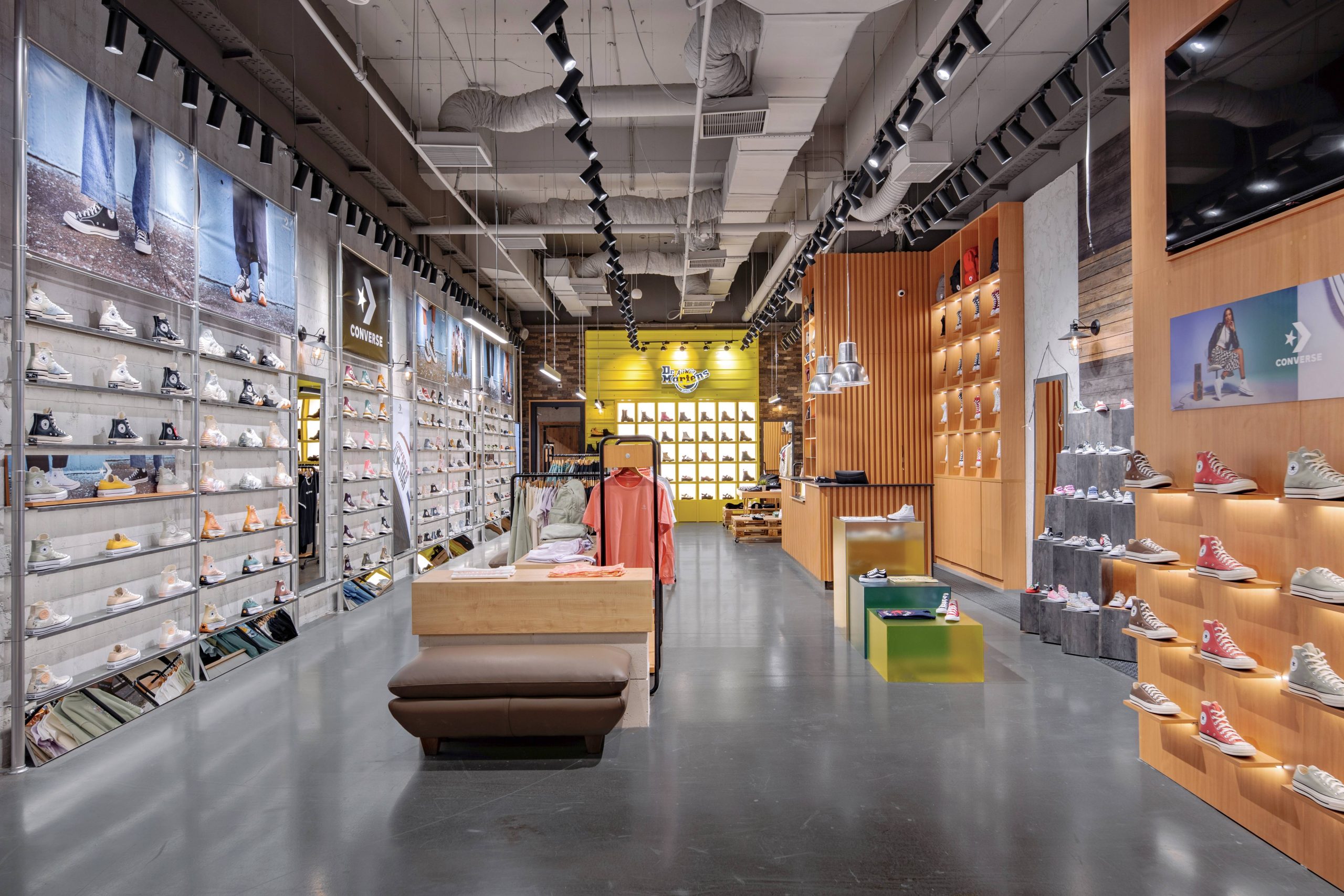 ARTHUR'S MULTI BRAND STORE SKOPJE CITY MALL