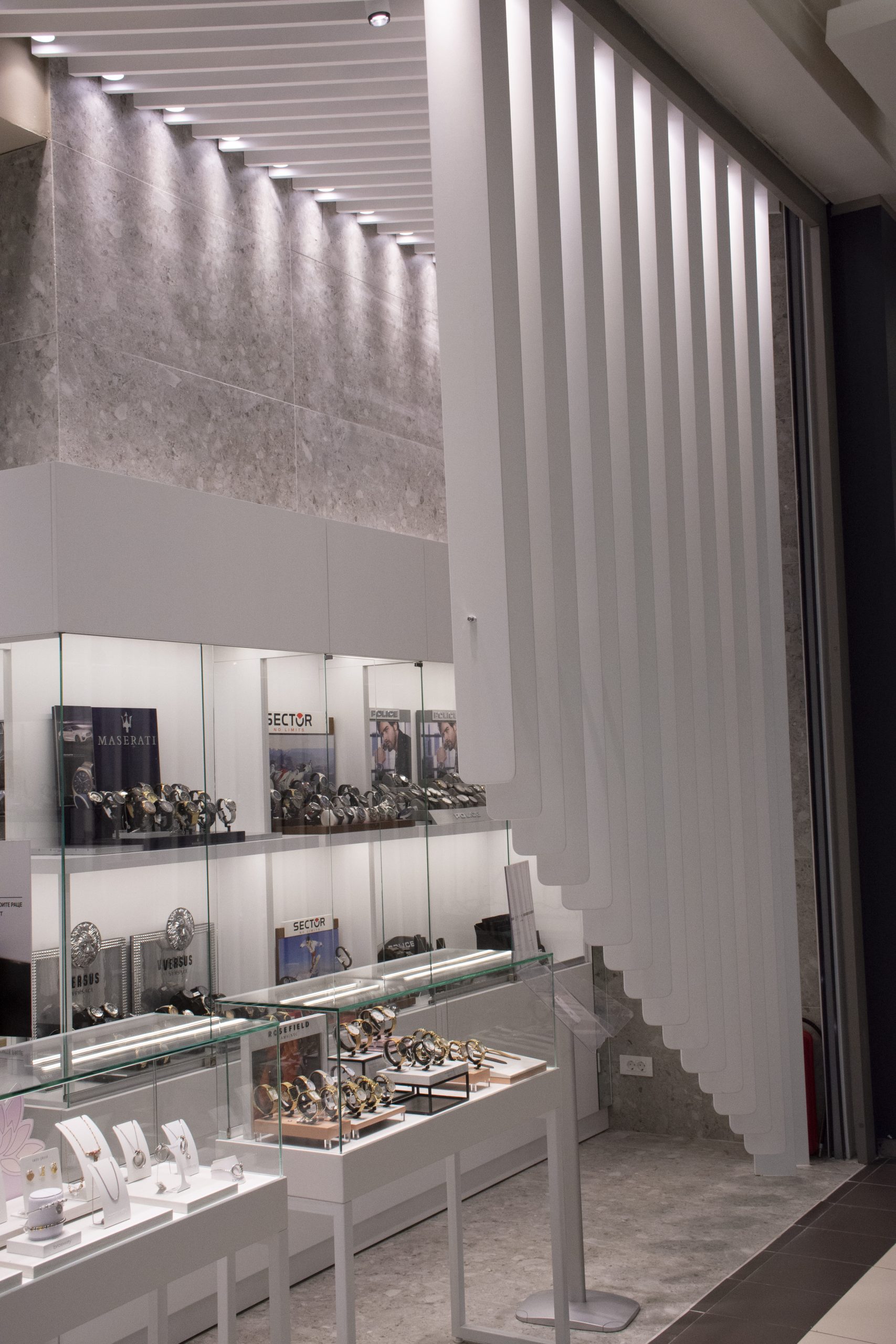 Diseño de Interiores- MY:TIME Store view 4 