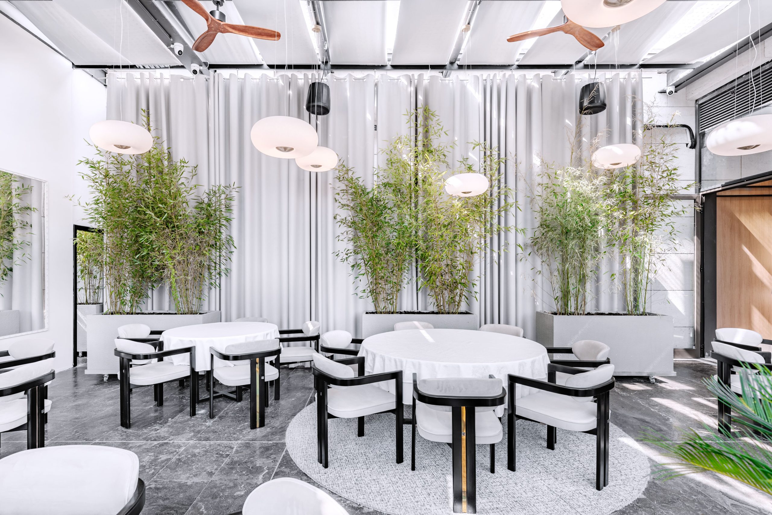 Interior design for a restaurant view 7 