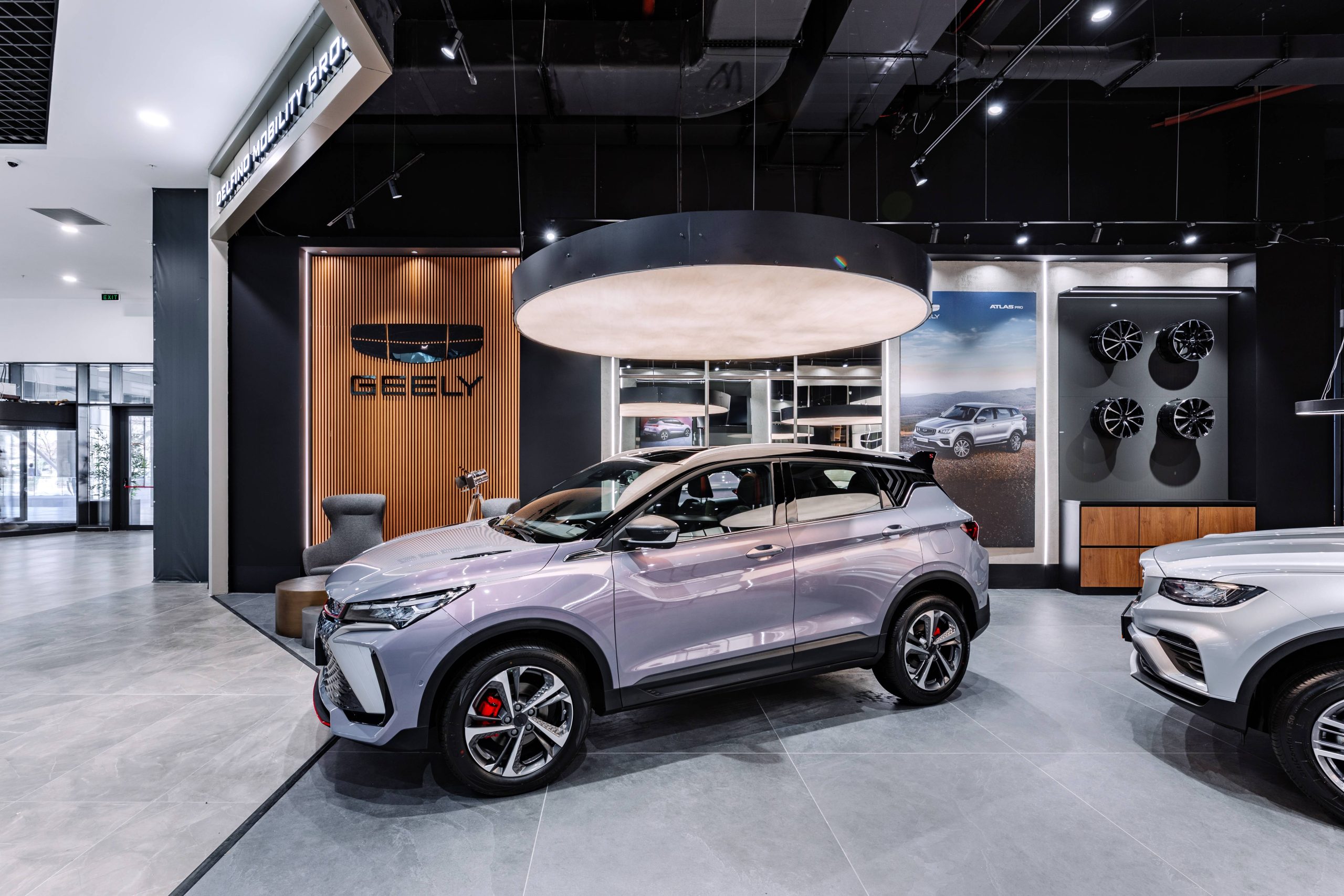 Diseño de interiores comerciales para una marca automotriz view 1 