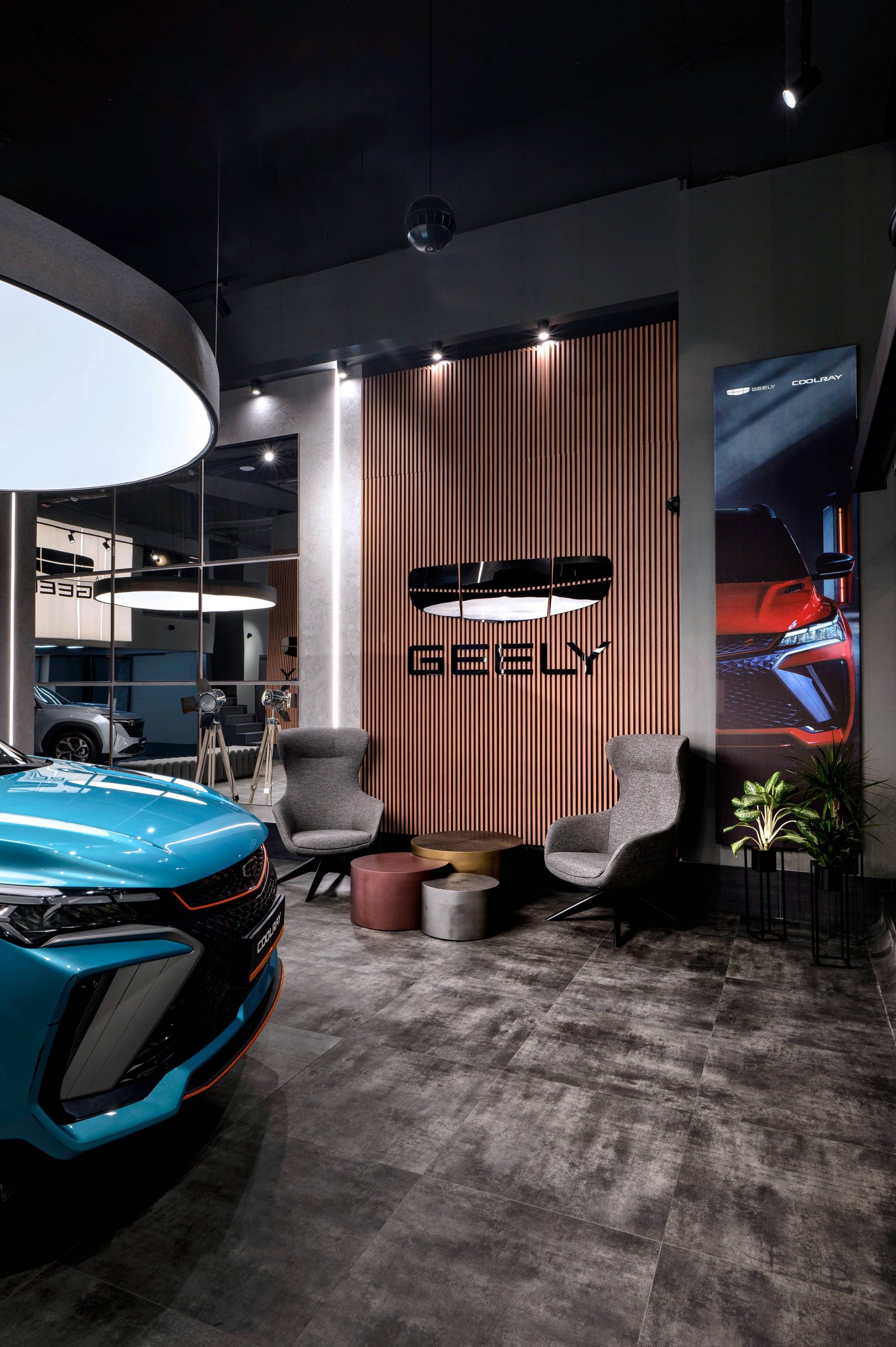 Diseño de interiores comerciales para una marca automotriz view 7 