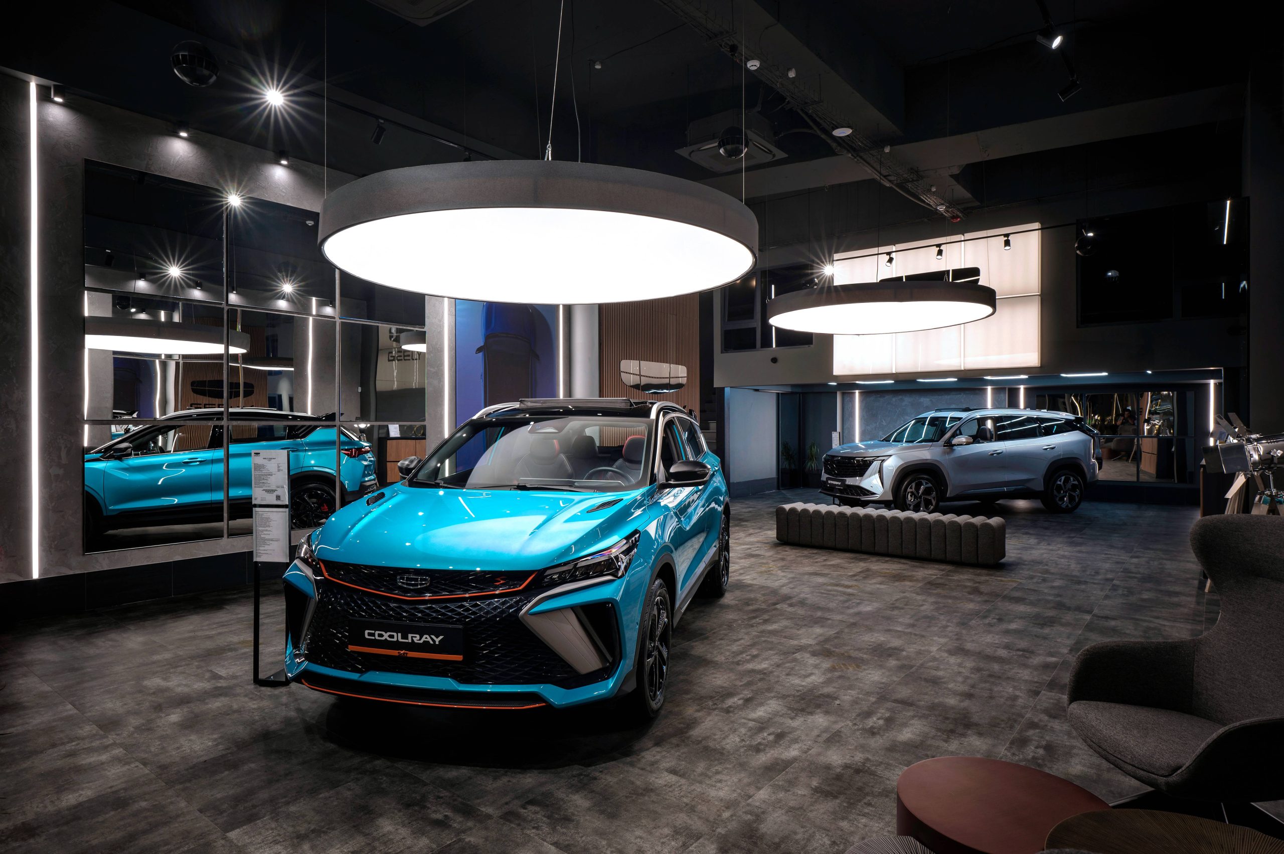 Diseño de interiores comerciales para una marca automotriz view root